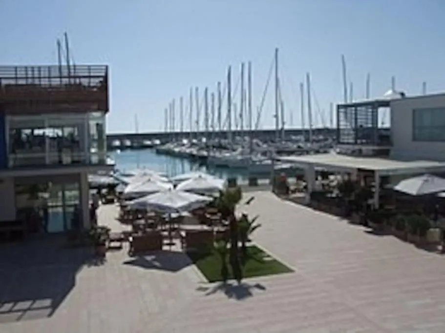 Appartamento A 50 Mt Dal Mare روزينيانو سولفاي