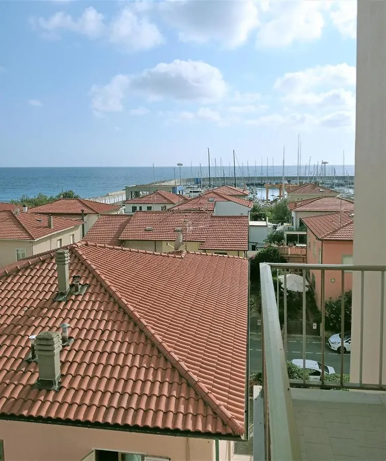 Appartamento A 50 Mt Dal Mare روزينيانو سولفاي 0*,  إيطاليا